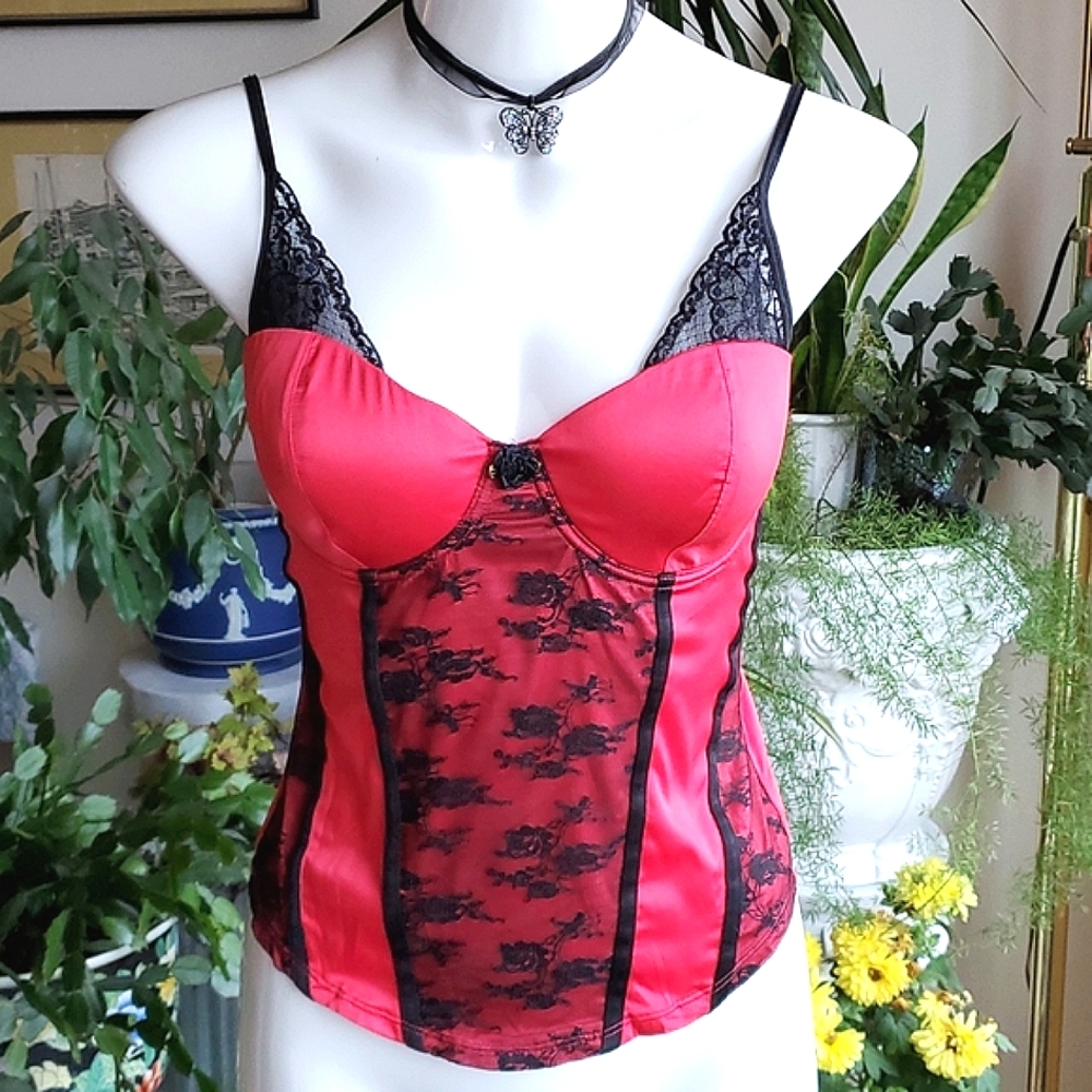 Victoria's Secret Sexy Red and Black Push Up Lace Detail Bustier Size 36 C